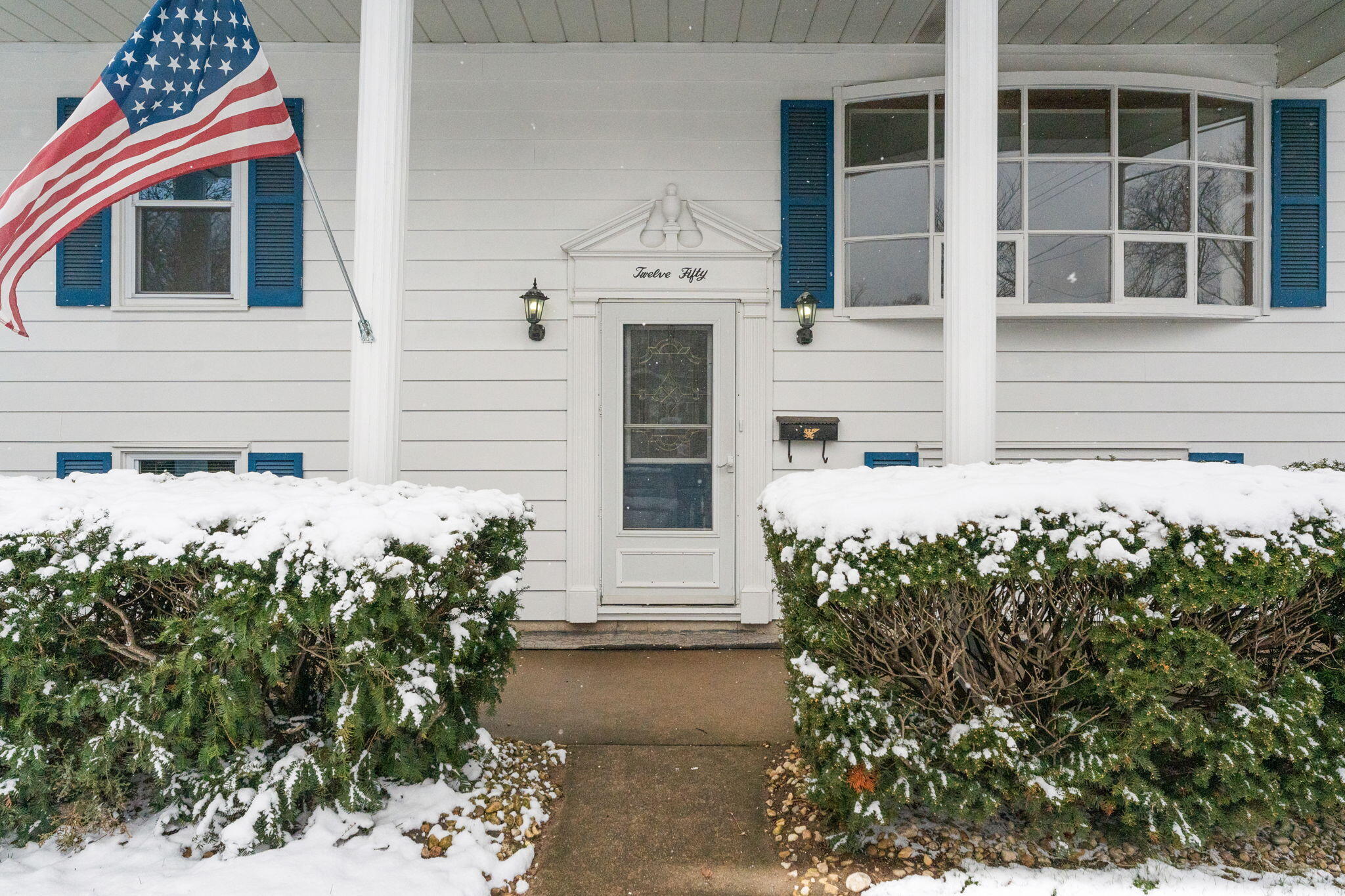 1250 North Rensselaer Street Griffith, IN 46319 - Photo 4 of 28 2048x1365