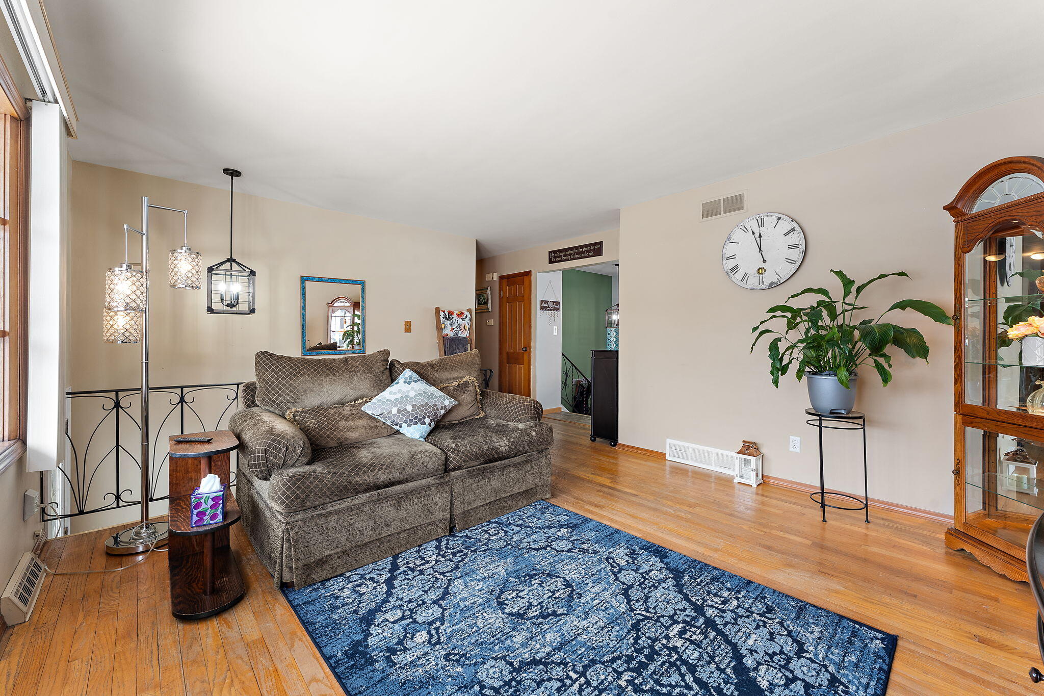 1250 North Rensselaer Street Griffith, IN 46319 - Photo 9 of 28 2048x1365