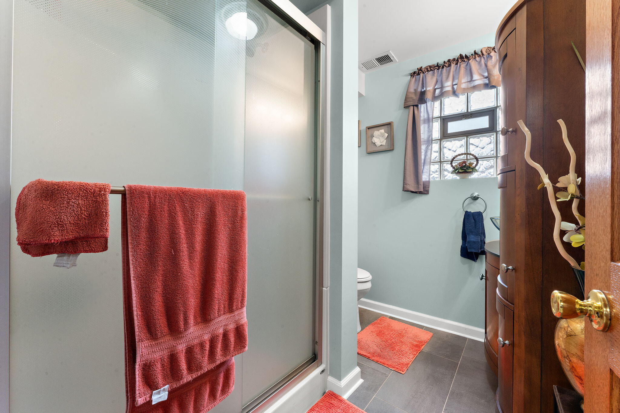 1250 North Rensselaer Street Griffith, IN 46319 - Photo 10 of 28 2048x1365