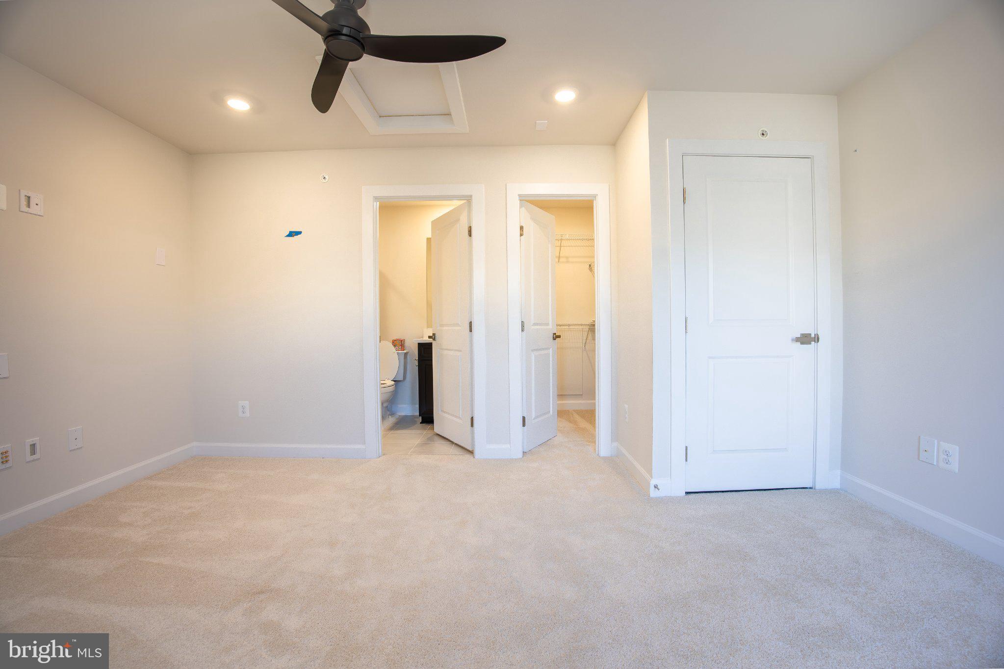 5313 8th Road South Arlington, VA 22204 - Photo 44 of 50 Bright and airy room with modern design.