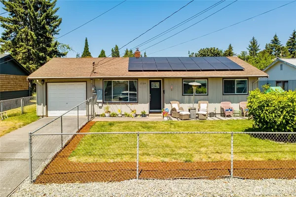 $474,950 | 1759 South 43rd Street, Tacoma, WA 98418