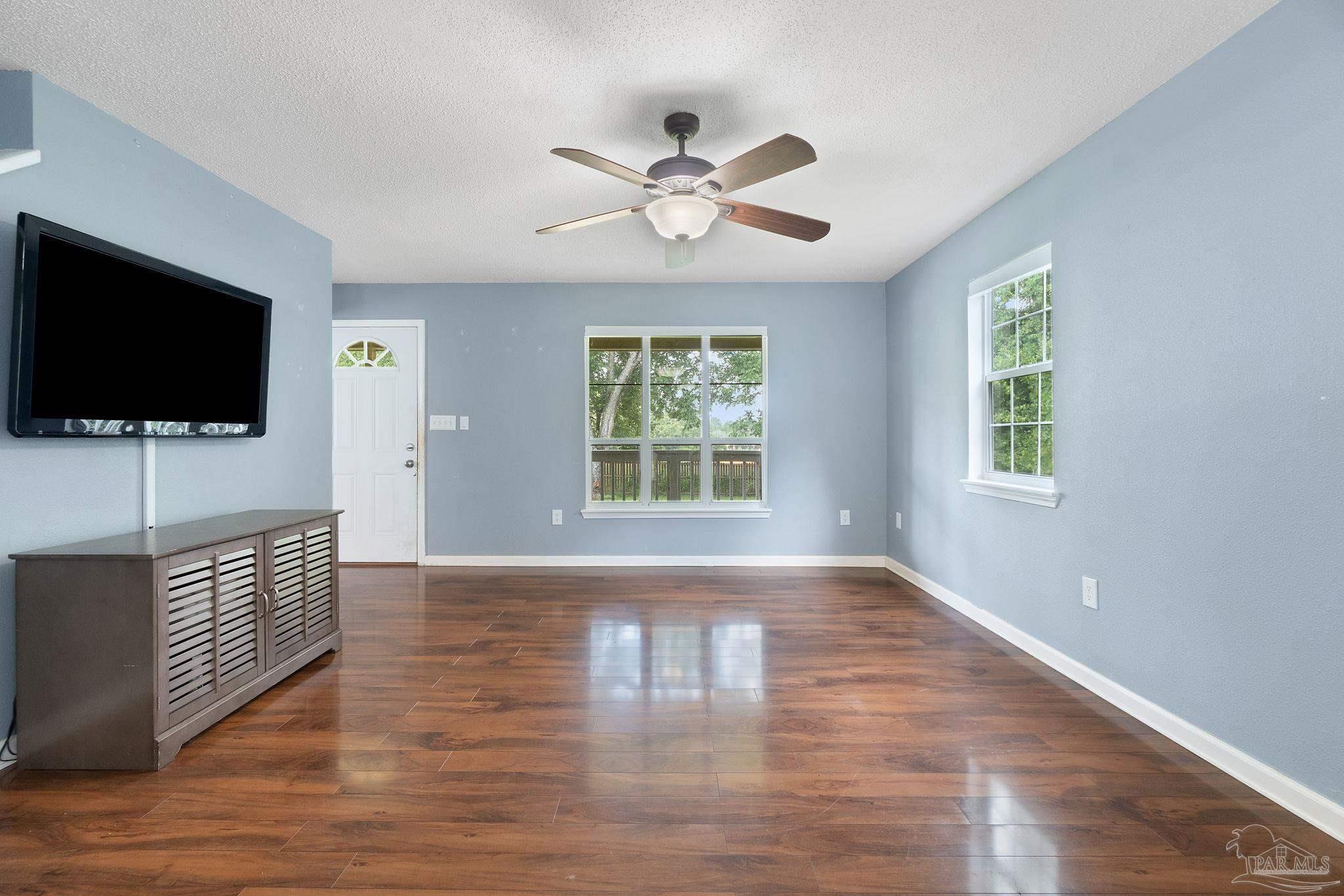 210 West Kingsfield Road Cantonment, FL 32533 - Photo 10 of 46 Gallery Image 10