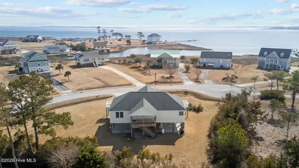 $549,000 | 310 Joan Court, Beaufort, NC 28516