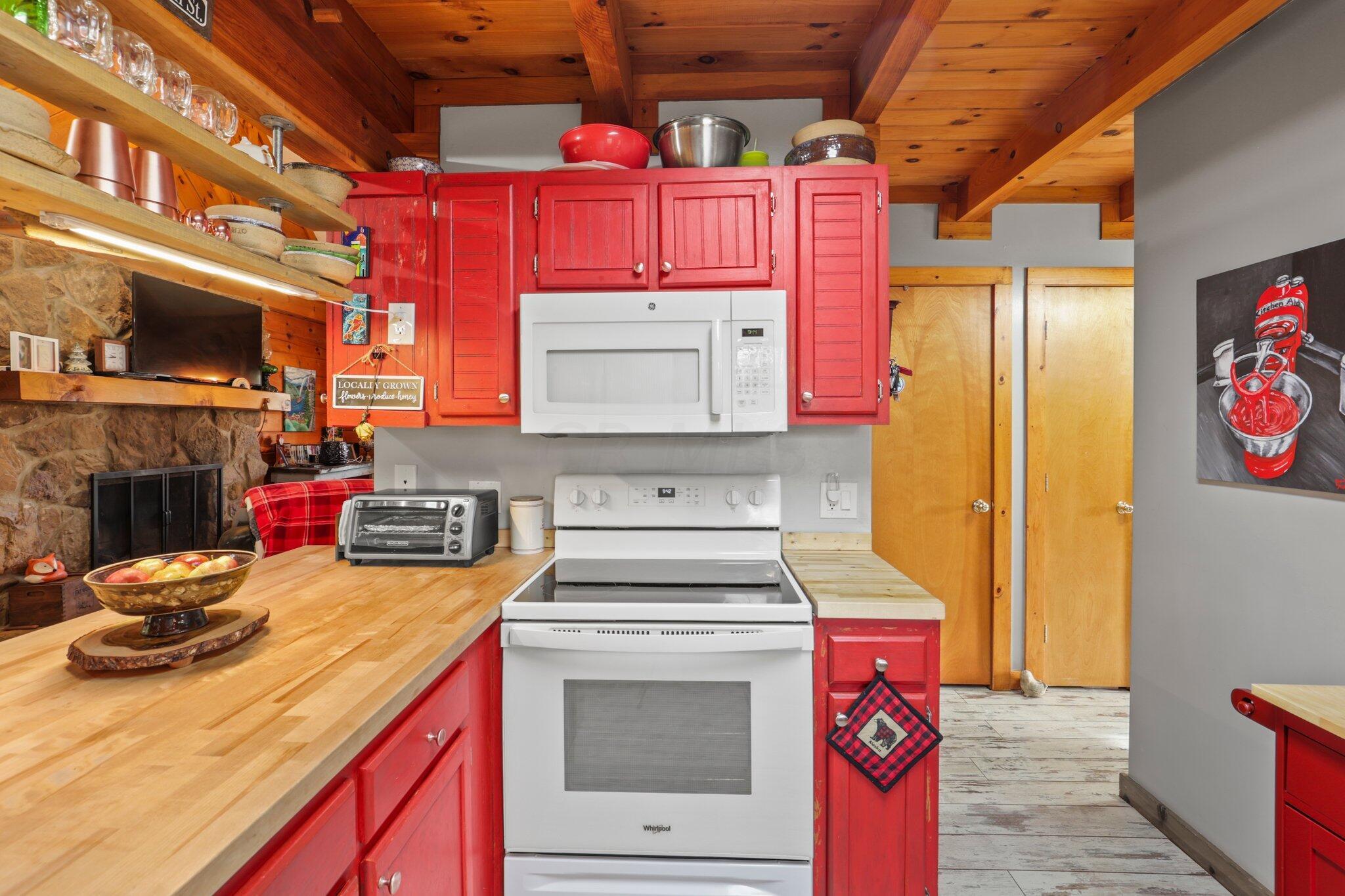 3995 Raccoon Valley Road Alexandria, OH 43001 - Photo 24 of 93 Kitchen