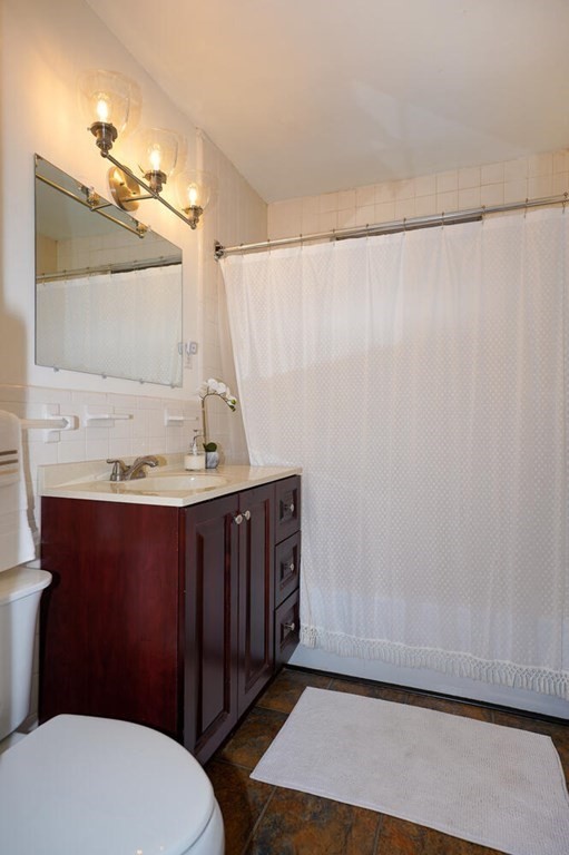 86 Creeley Road, Unit 86 Belmont, MA 02478 - Photo 17 of 30 Gallery Image 17