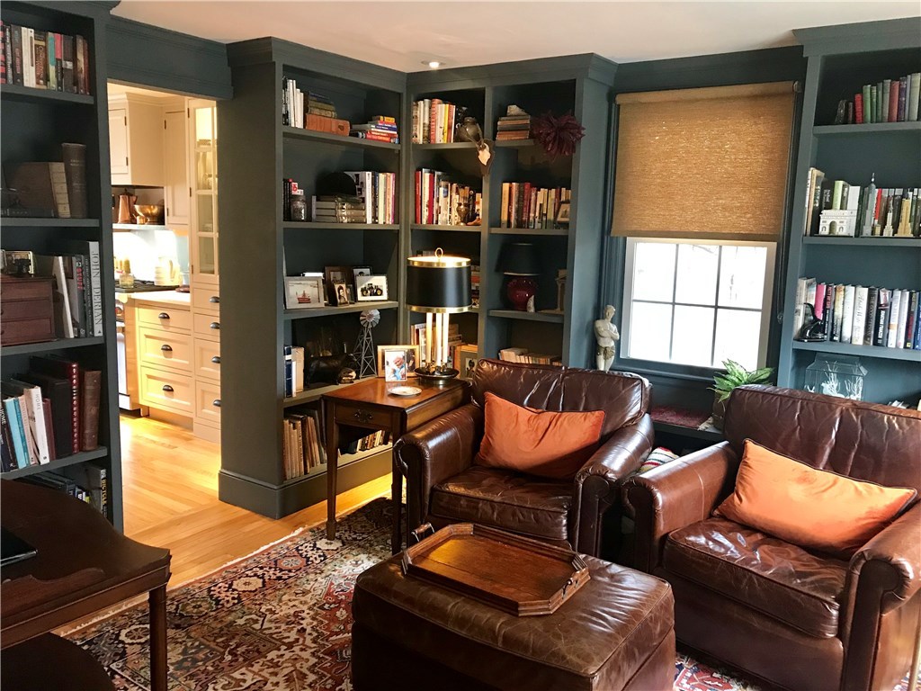 41 Wheaton Street Warren, RI 02885 - Photo 4 of 24