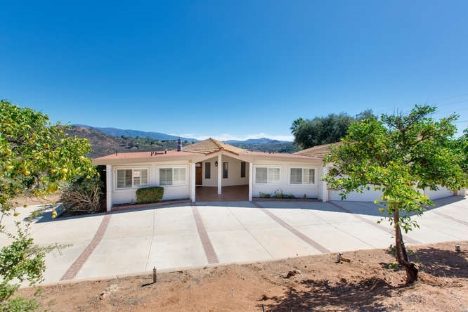 30745 Mesa Crest Road Valley Center, CA 92082 - Photo 3 of 25