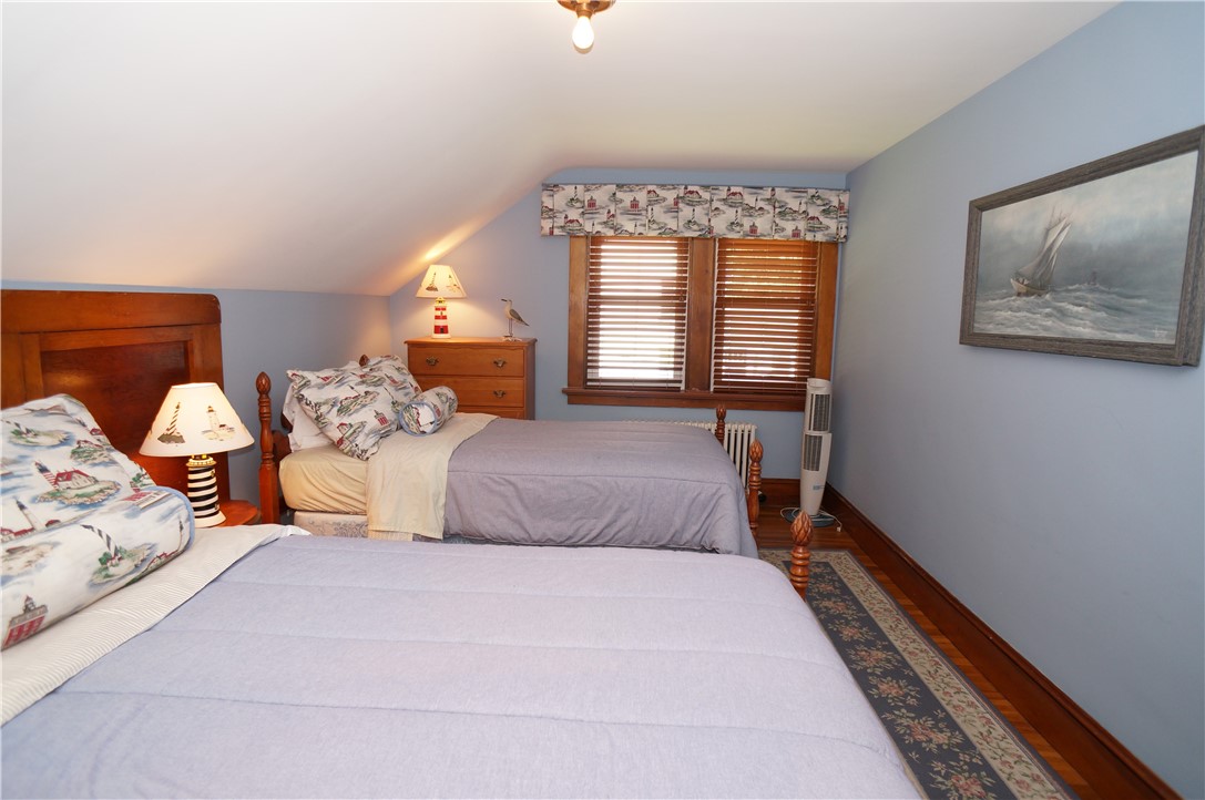 29 Fenner Avenue Newport, RI 02840 - Photo 22 of 31 Blue Bedroom