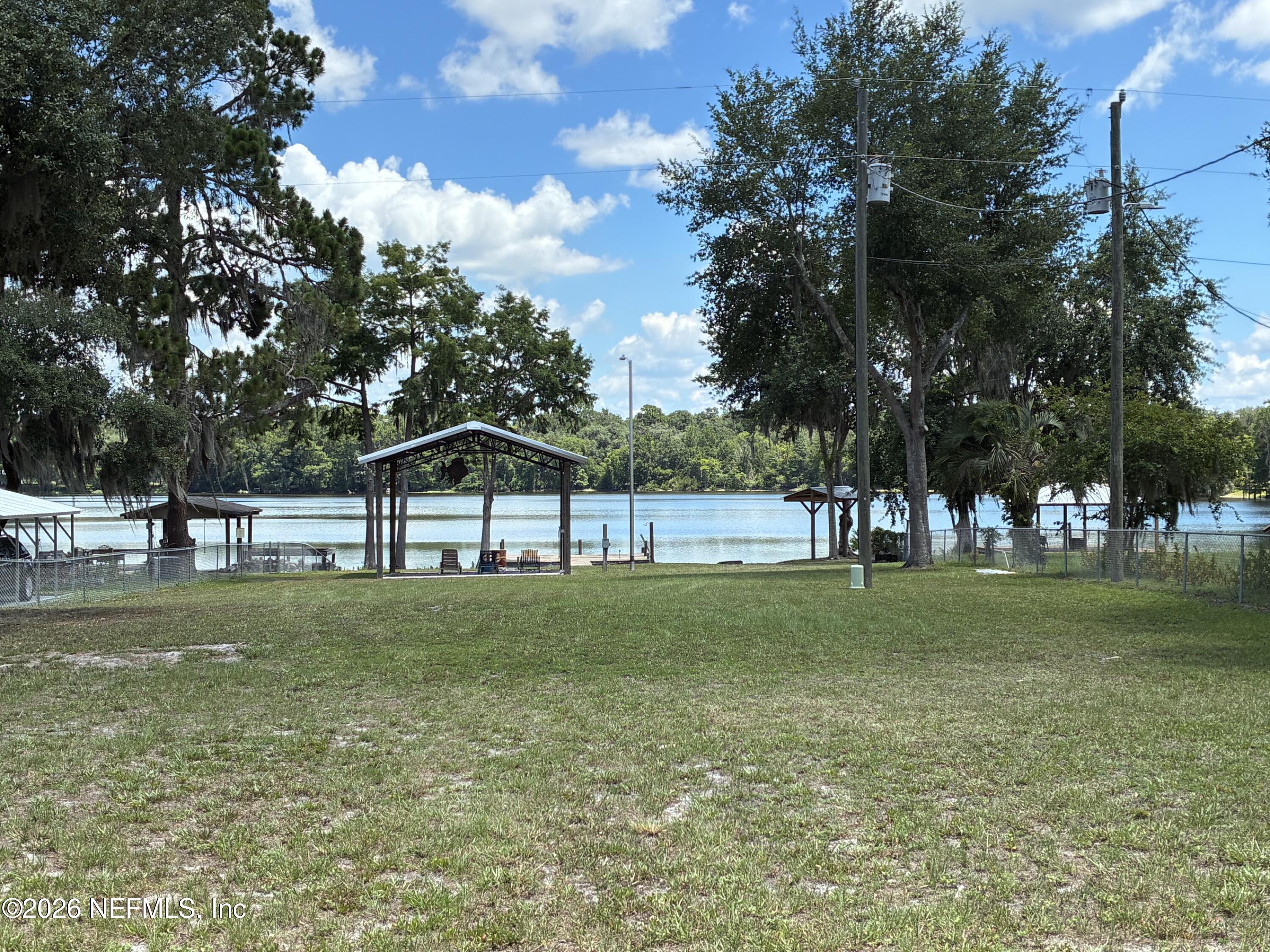 254 Old Woods Road Interlachen, FL 32148 - Photo 4 of 15 Hopkins - 254 Old Woods Rd
