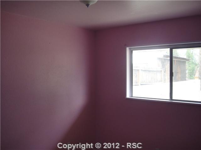 609 Huron Road Colorado Springs, CO 80910 - Photo 5 of 11 Gallery Image 5