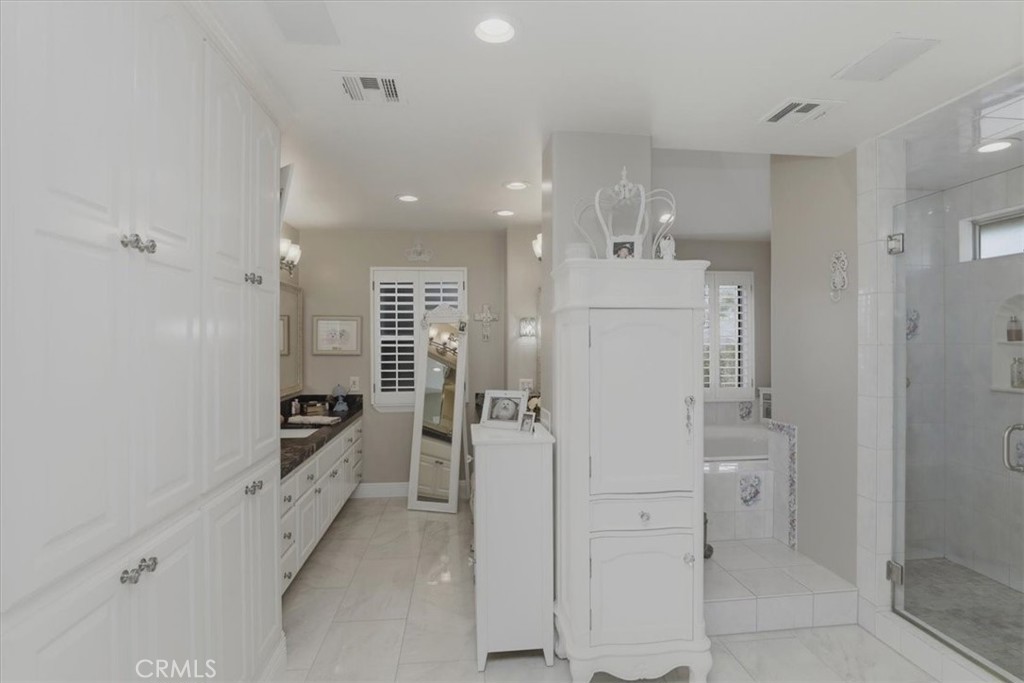 1210 Versailles Circle Riverside, CA 92506 - Photo 39 of 75