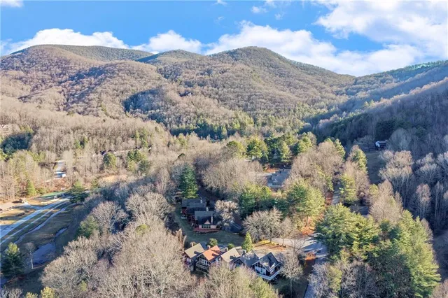$288,000 | 3 Berkshire Lane, Unit D3, Sky Valley, GA 30537