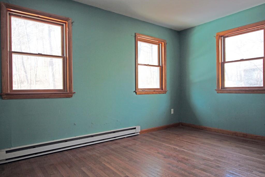 21 Larch Road Georgetown, MA 01833 - Photo 12 of 14 Gallery Image 12