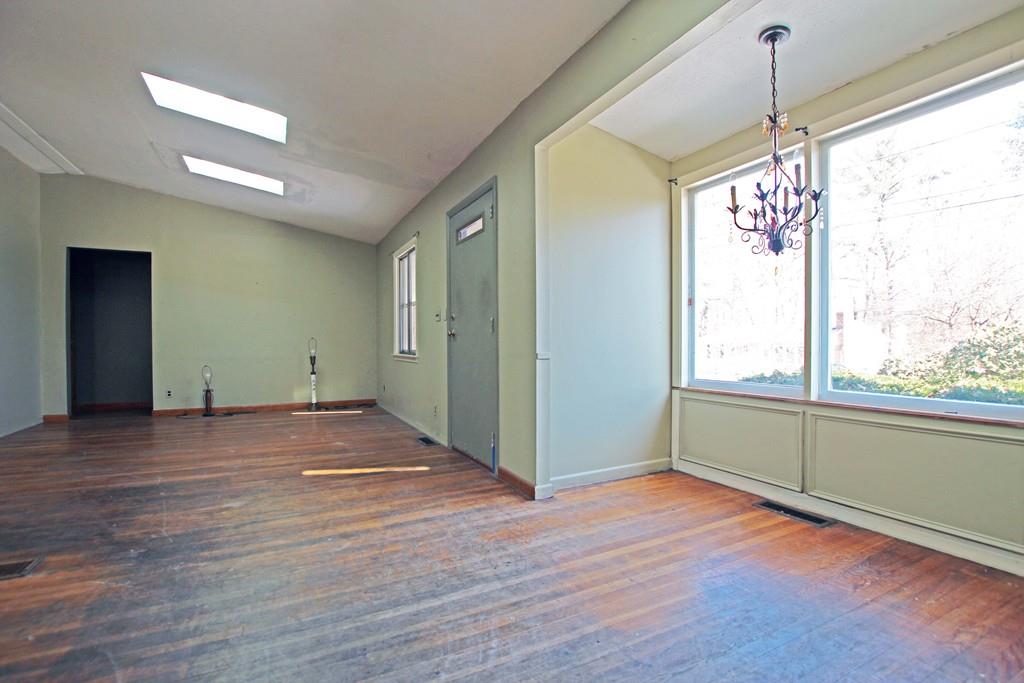 21 Larch Road Georgetown, MA 01833 - Photo 9 of 14 Gallery Image 9