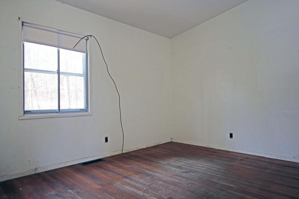 21 Larch Road Georgetown, MA 01833 - Photo 10 of 14 Gallery Image 10