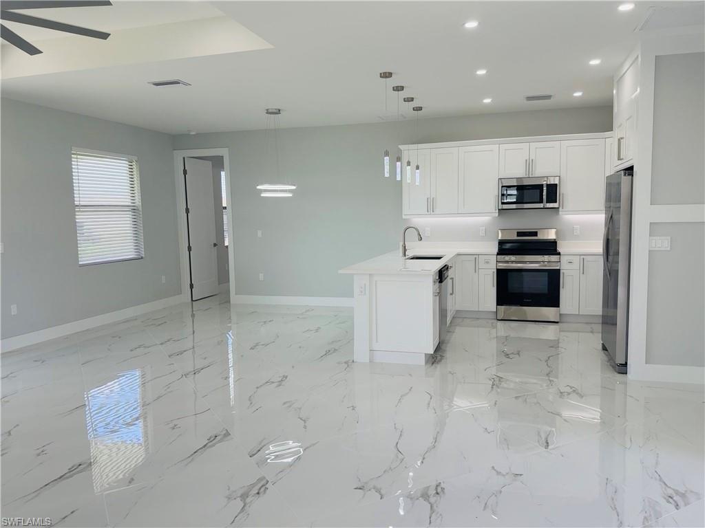 165 Patio Street Lehigh Acres, FL 33974 - Photo 20 of 34