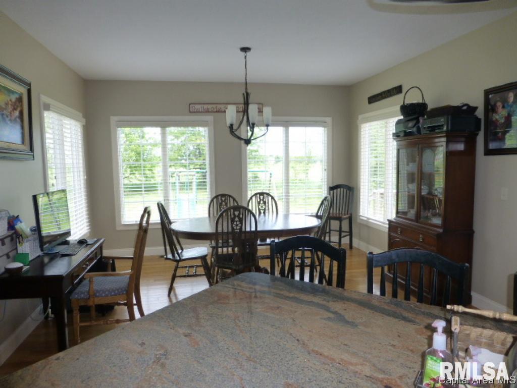 5905 Hedley Road Springfield, IL 62711 - Photo 6 of 17 Gallery Image 6