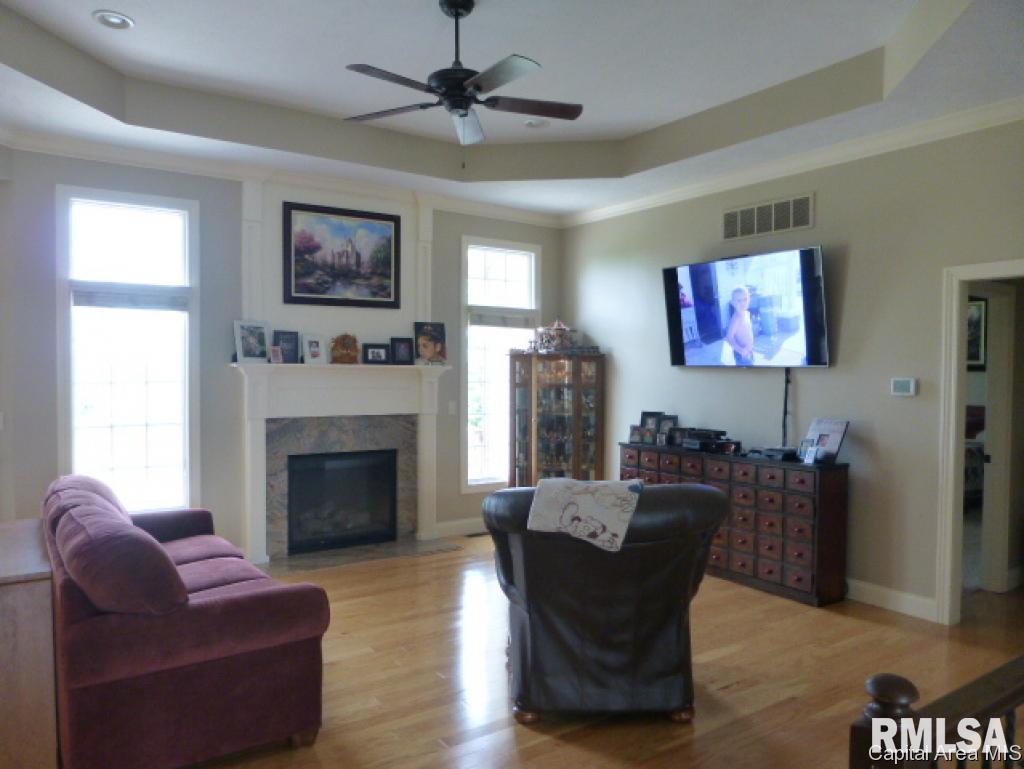 5905 Hedley Road Springfield, IL 62711 - Photo 7 of 17 Gallery Image 7