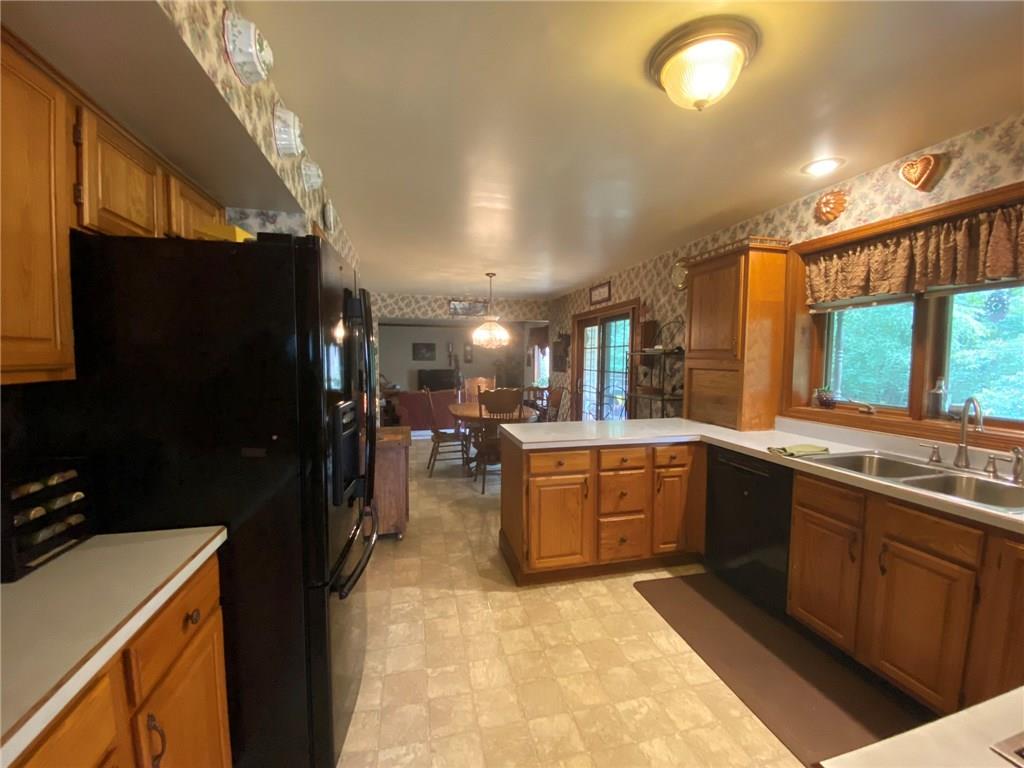 264 Moorehead Road Sarver, PA 16055 - Photo 6 of 23