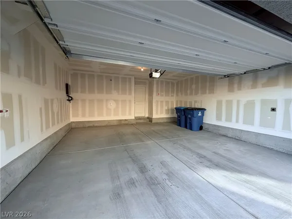 $1,950 | 9332 Serene Harbor Street, Las Vegas, NV 89178