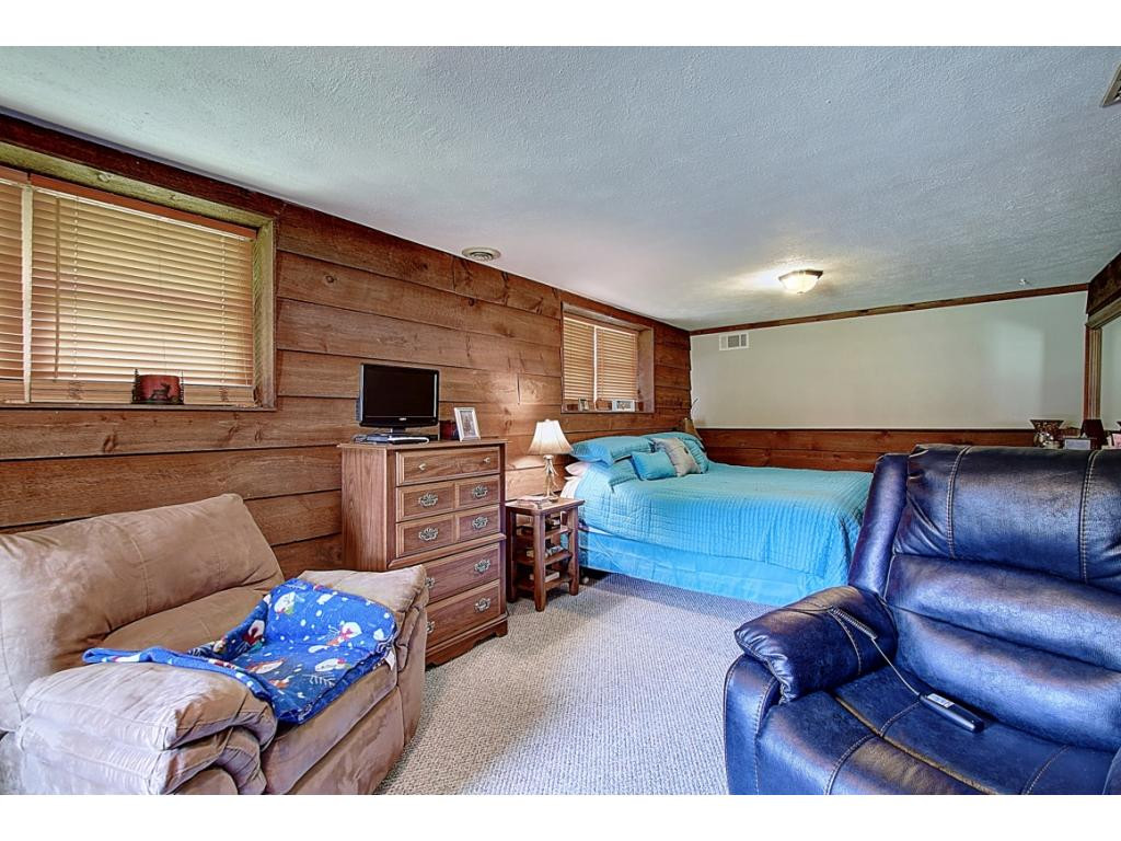 166 Flora Dugger Road Elizabethton, TN 37643 - Photo 20 of 36 Photo 20