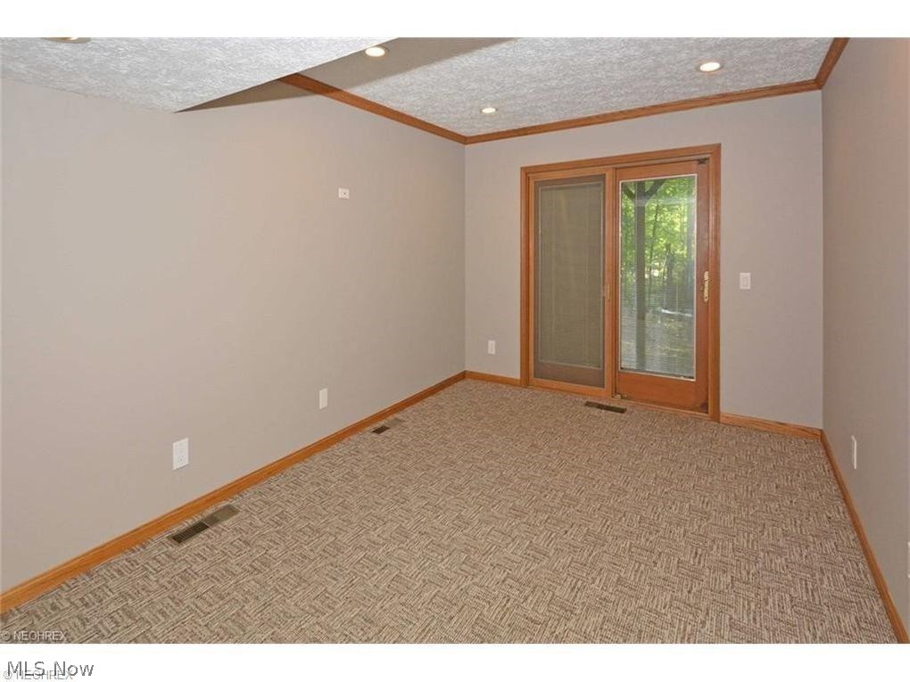 18125 Falling Leaves Road Strongsville, OH 44136 - Photo 11 of 23 Gallery Image 11