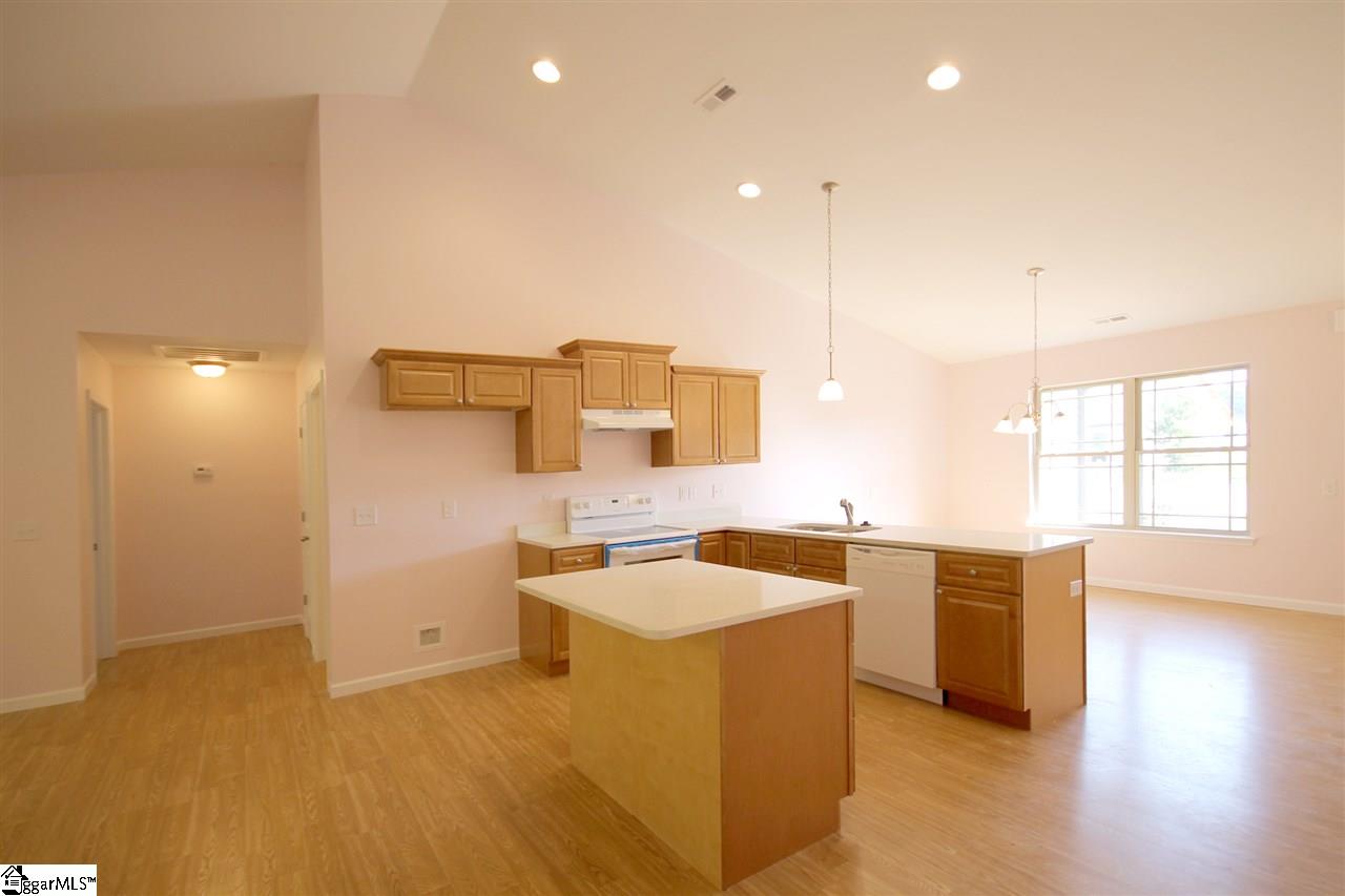 312 Catterick Way Fountain Inn, SC 29644 - Photo 14 of 36 Gallery Image 14