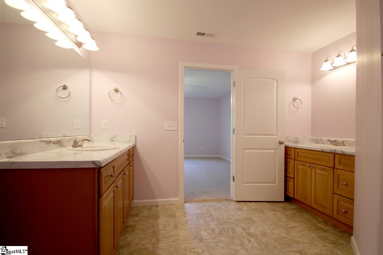 312 Catterick Way Fountain Inn, SC 29644 - Photo 22 of 36 Gallery Image 22