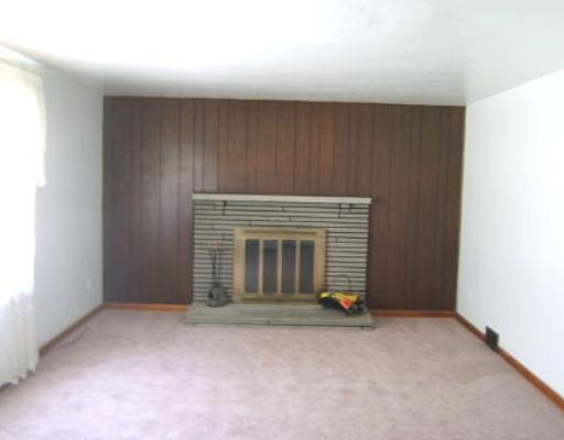 1048 Hulton Road Penn Hills, PA 15147 - Photo 2 of 8 Living Room.