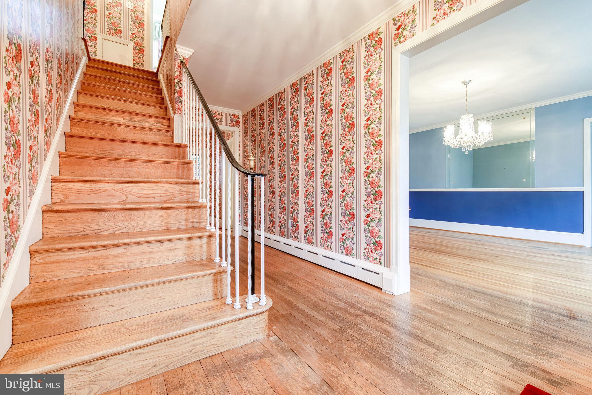 3308 Russell Road Alexandria, VA 22305 - Photo 13 of 88 Center hall stairway