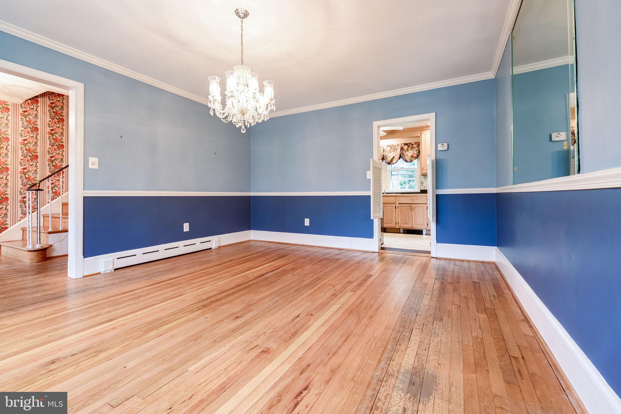 3308 Russell Road Alexandria, VA 22305 - Photo 20 of 88 Formal dining room