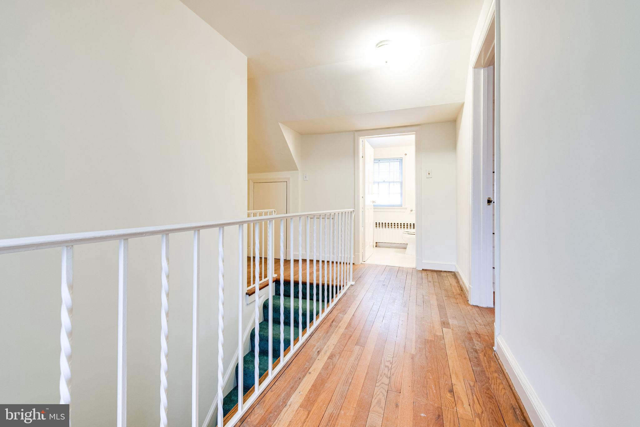 3308 Russell Road Alexandria, VA 22305 - Photo 39 of 88 Upper 2 hallway