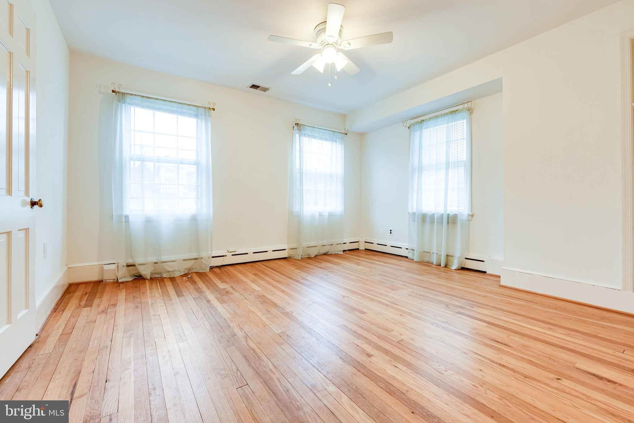 3308 Russell Road Alexandria, VA 22305 - Photo 54 of 88 Bedroom # 3