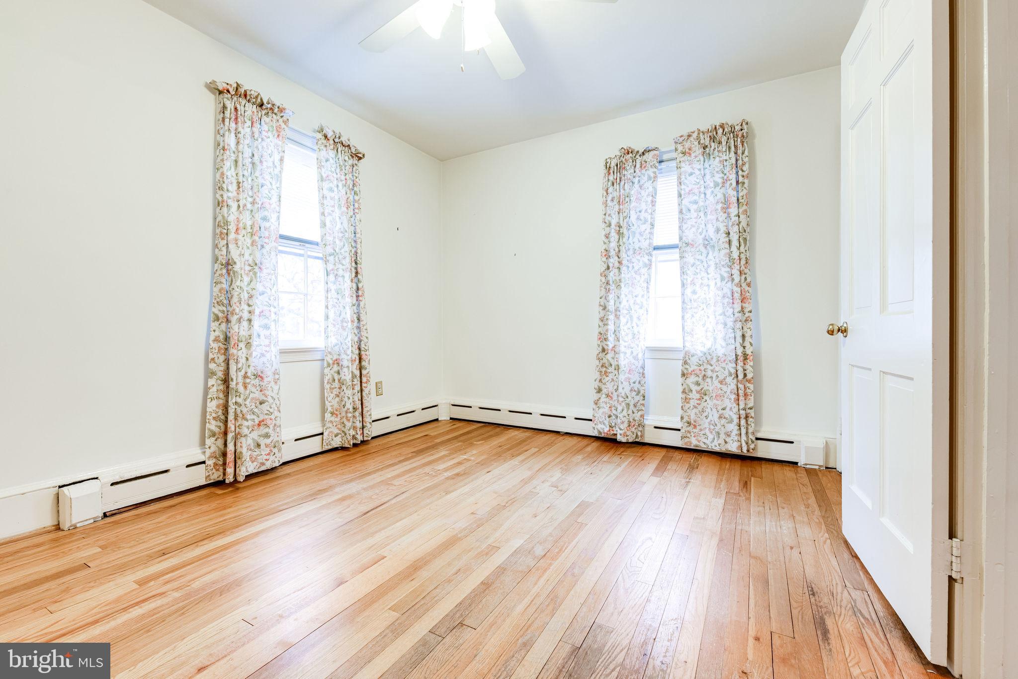 3308 Russell Road Alexandria, VA 22305 - Photo 57 of 88 Bedroom # 2