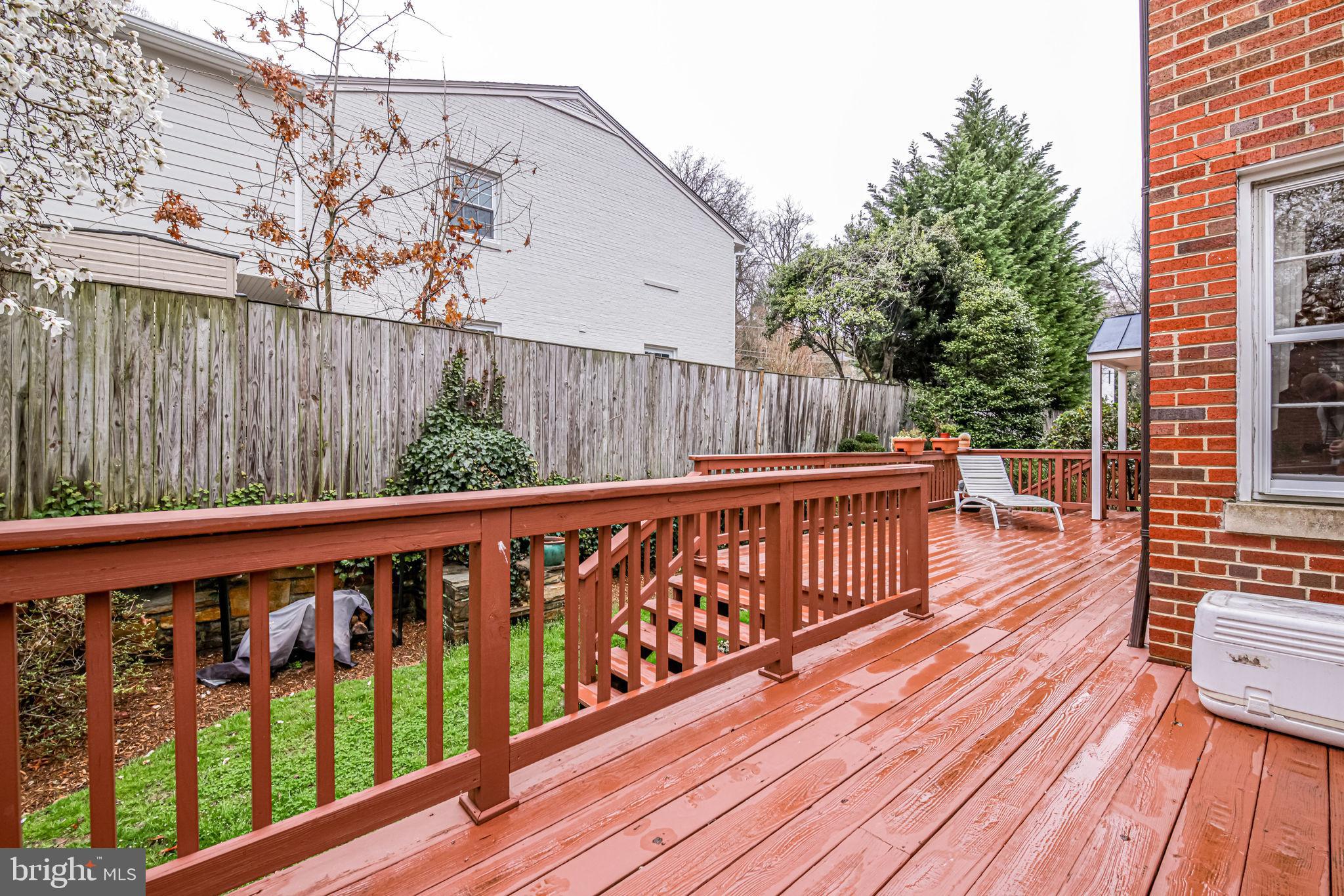 3308 Russell Road Alexandria, VA 22305 - Photo 78 of 88 Back deck