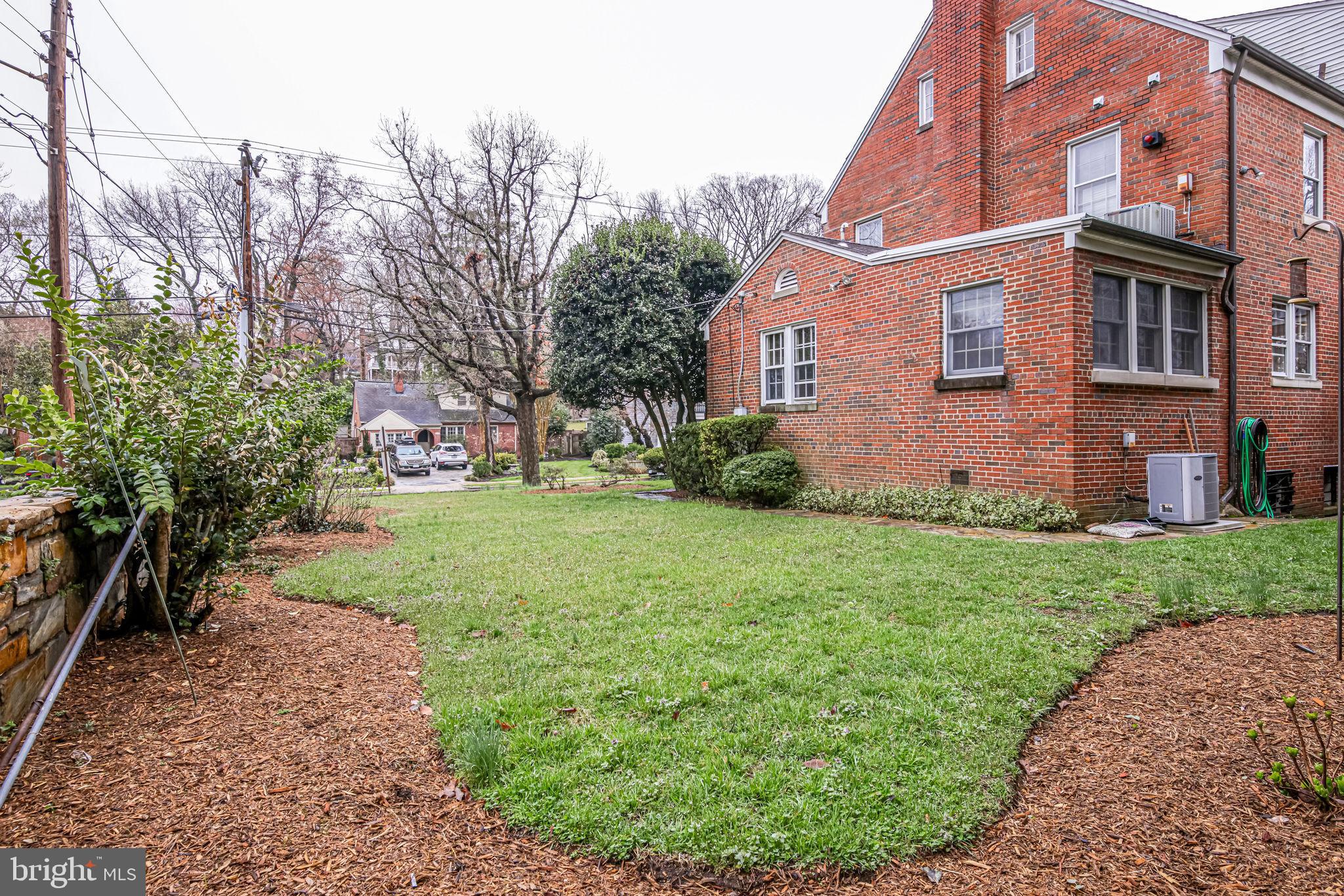 3308 Russell Road Alexandria, VA 22305 - Photo 83 of 88 Side yard landscaping