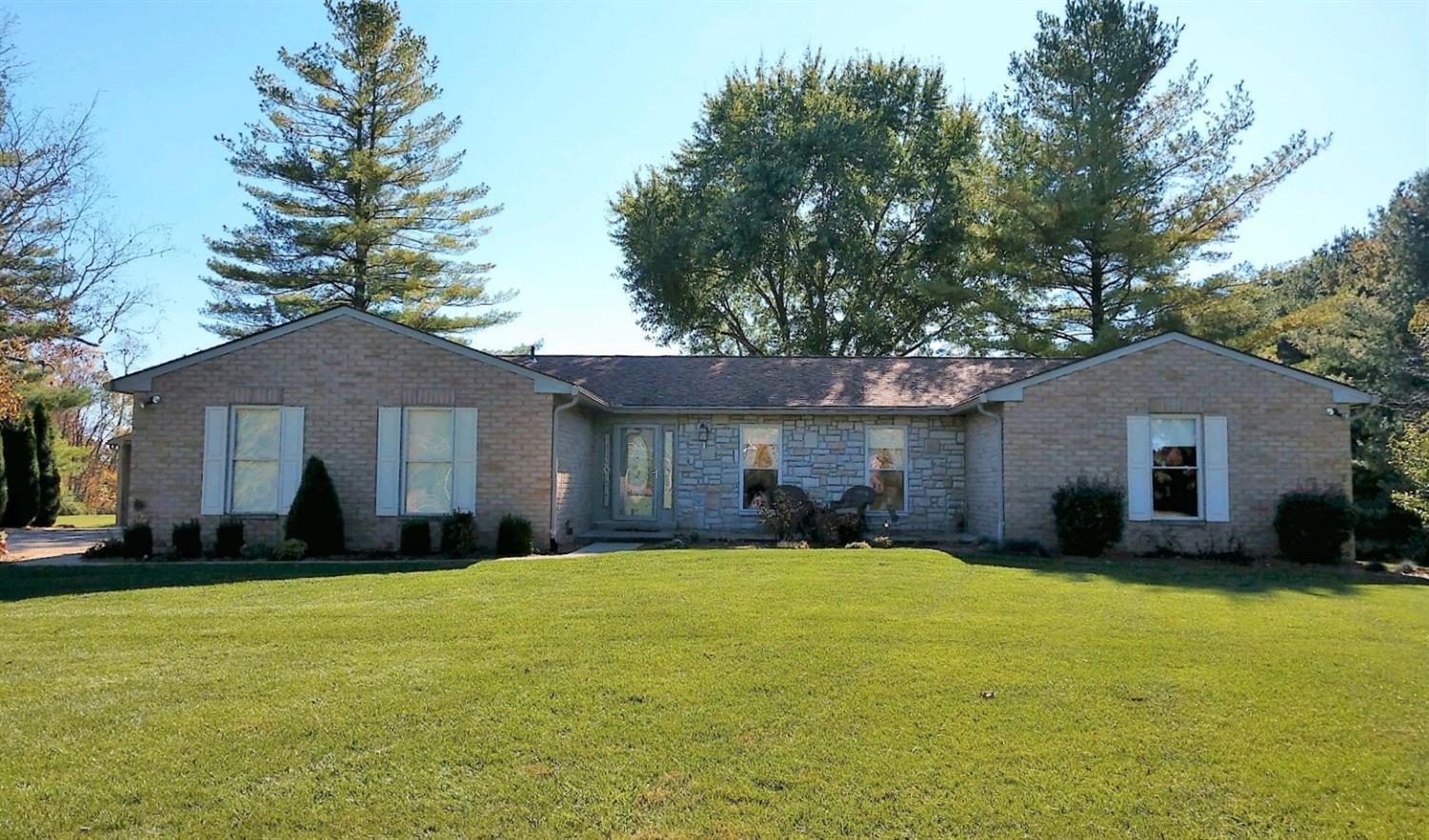 1213 Hine Road Hamilton, OH 45013 - Photo 1 of 1