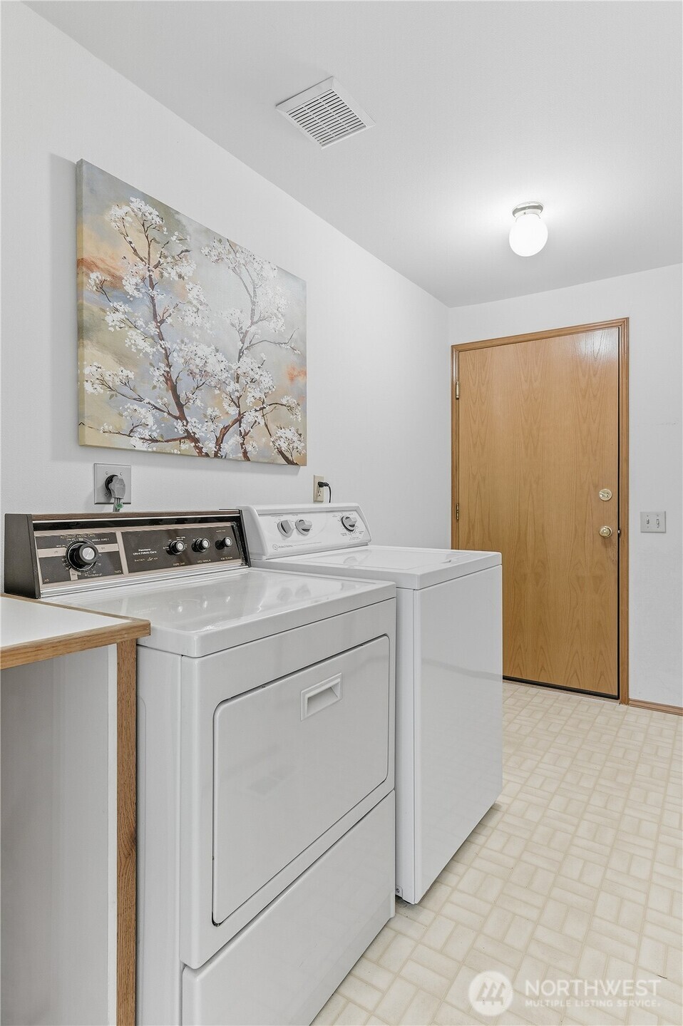 2700 234th Street Southwest Brier, WA 98036 - Photo 27 of 38 a utility room with dryer and washer