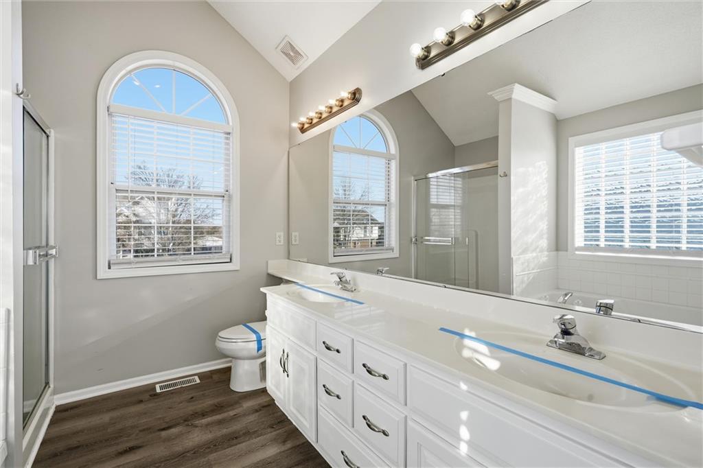 713 South Sunset Lane Raymore, MO 64083 - Photo 16 of 32