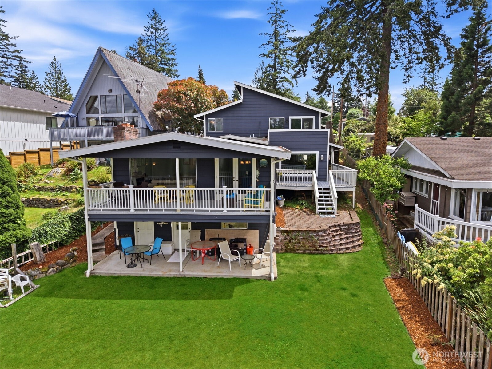 21702 Southeast 262nd Place Maple Valley, WA 98038 - Photo 38 of 40