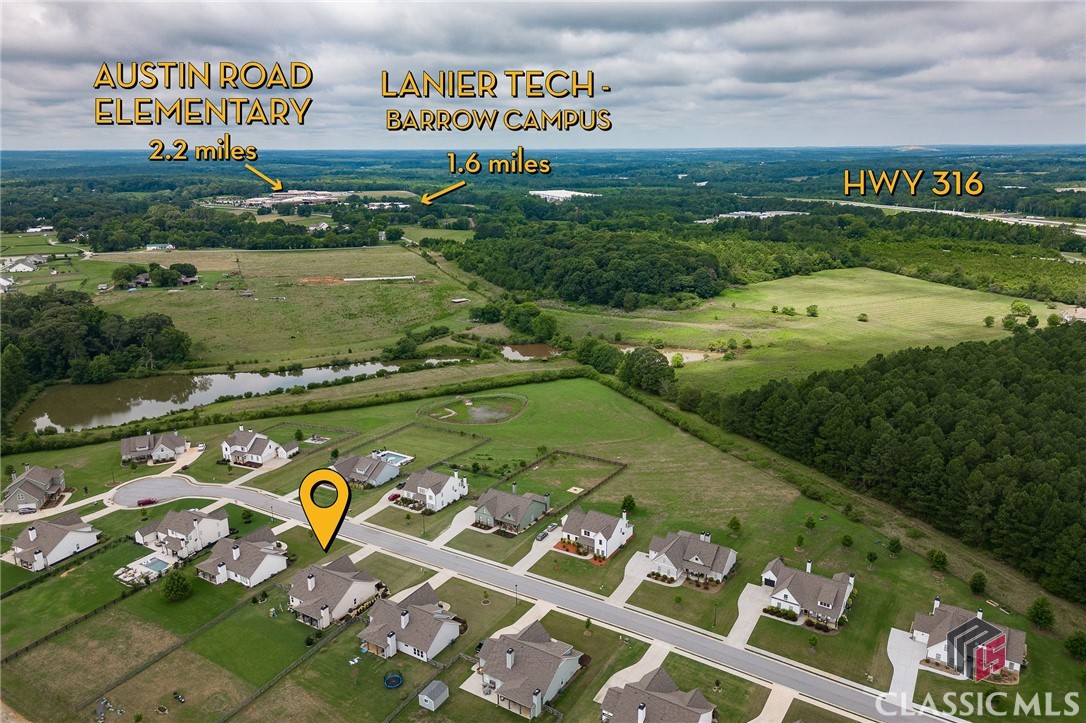 182 Perkins Road Winder, GA 30680 - Photo 4 of 45