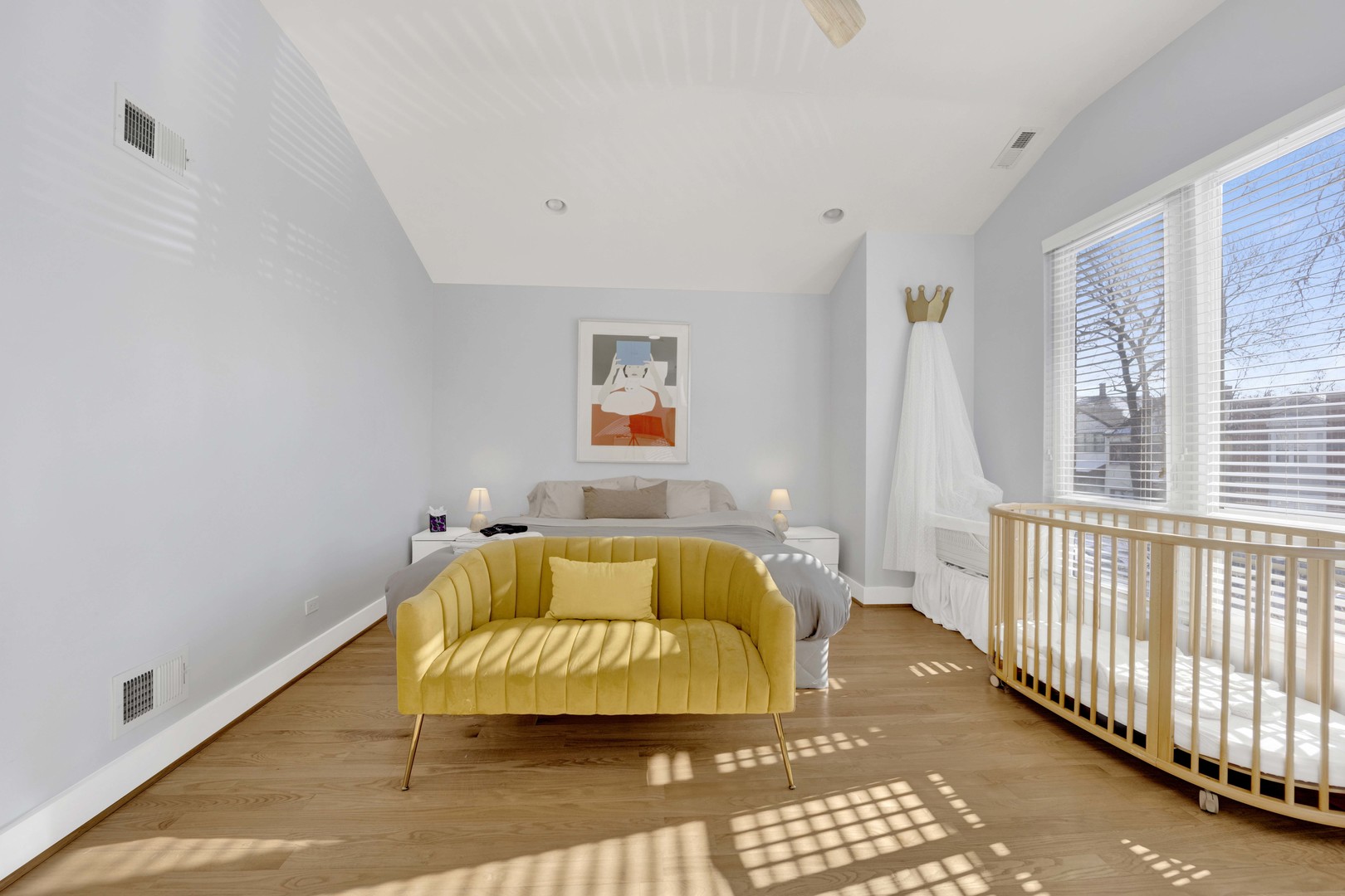 2648 West Homer Street Chicago, IL 60647 - Photo 30 of 49 a bathroom with a bathtub and a window