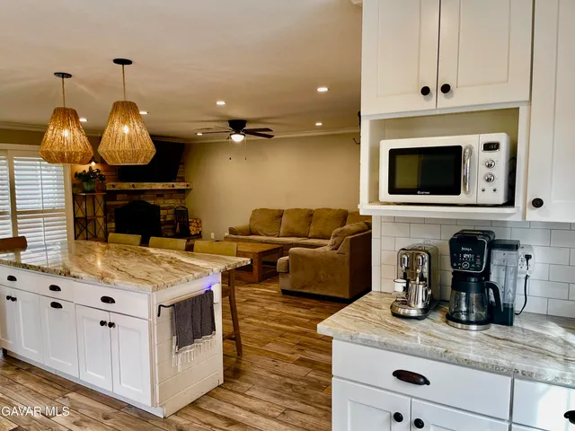 $450,000 | 39937 Golfers Drive, Palmdale, CA 93551