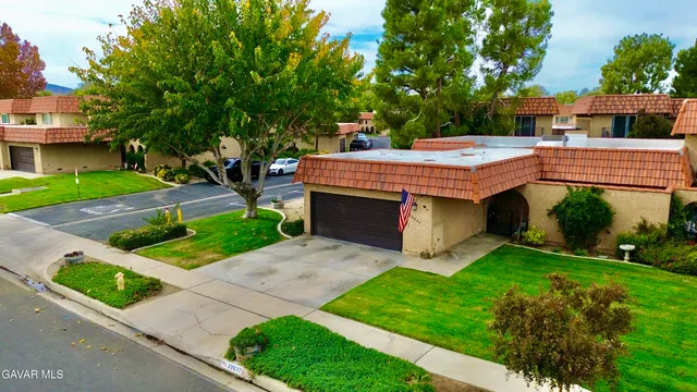 $450,000 | 39937 Golfers Drive, Palmdale, CA 93551
