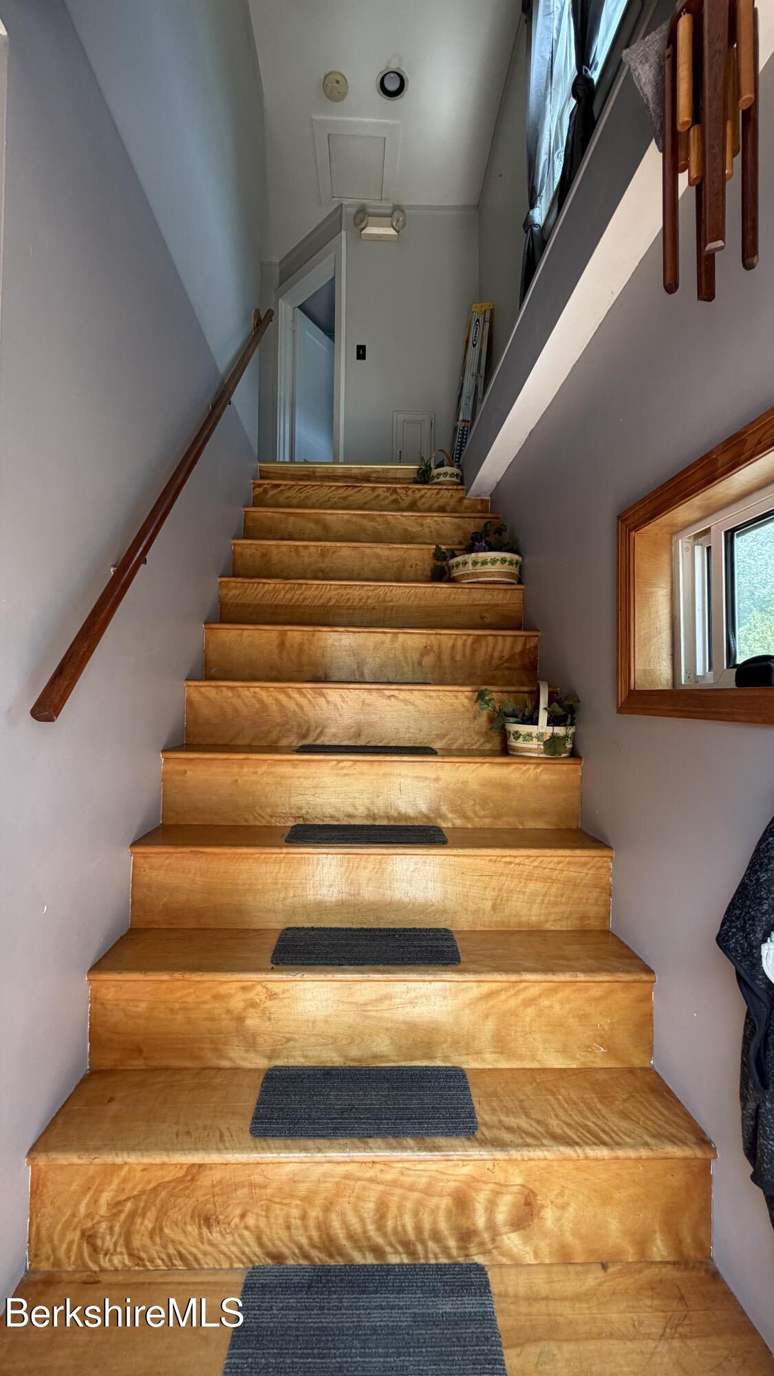 928 Main Road Stamford, VT 05352 - Photo 37 of 49 stair way to apartment