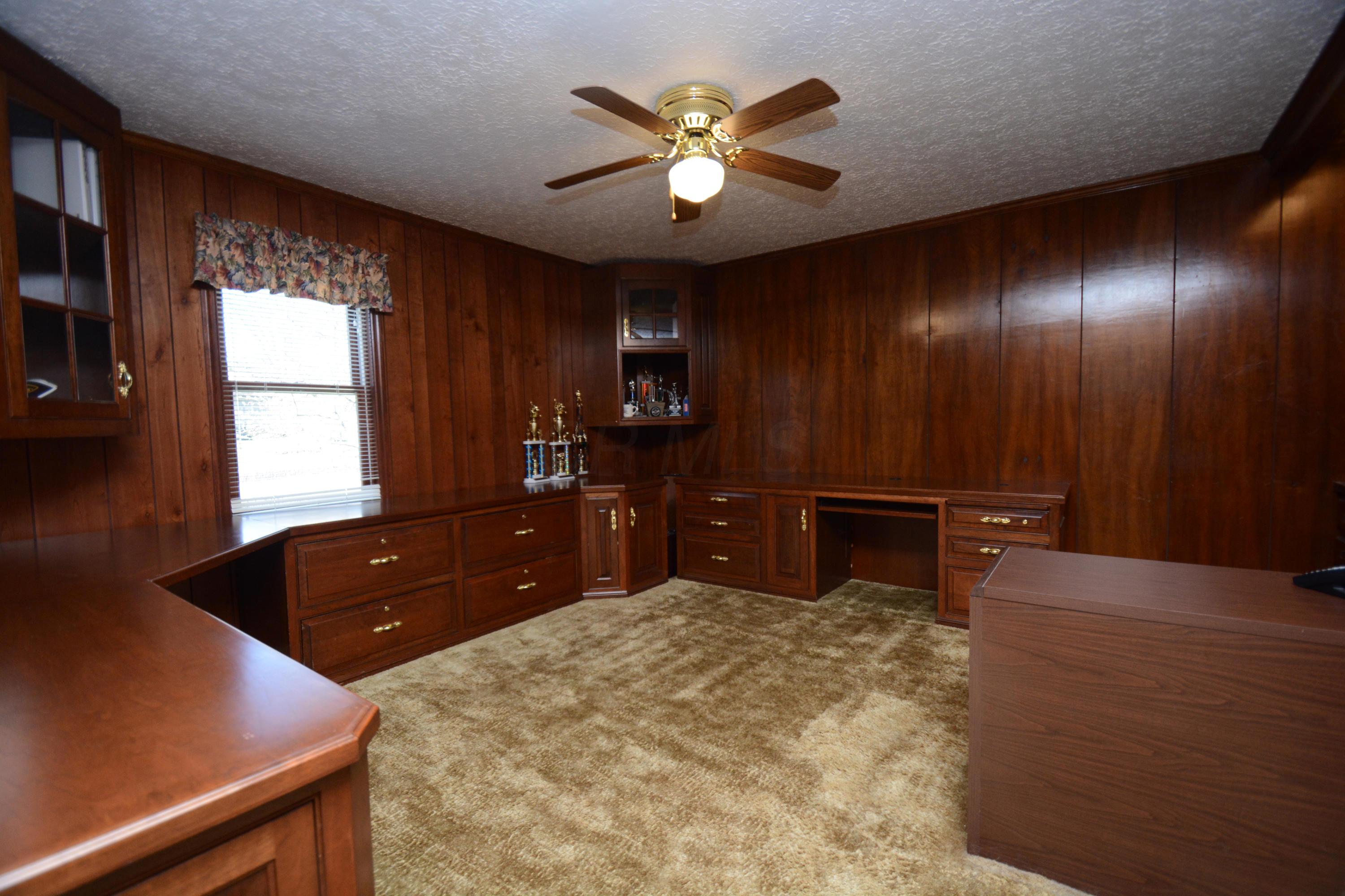 2517 Minerva Lake Road Columbus, OH 43231 - Photo 19 of 29