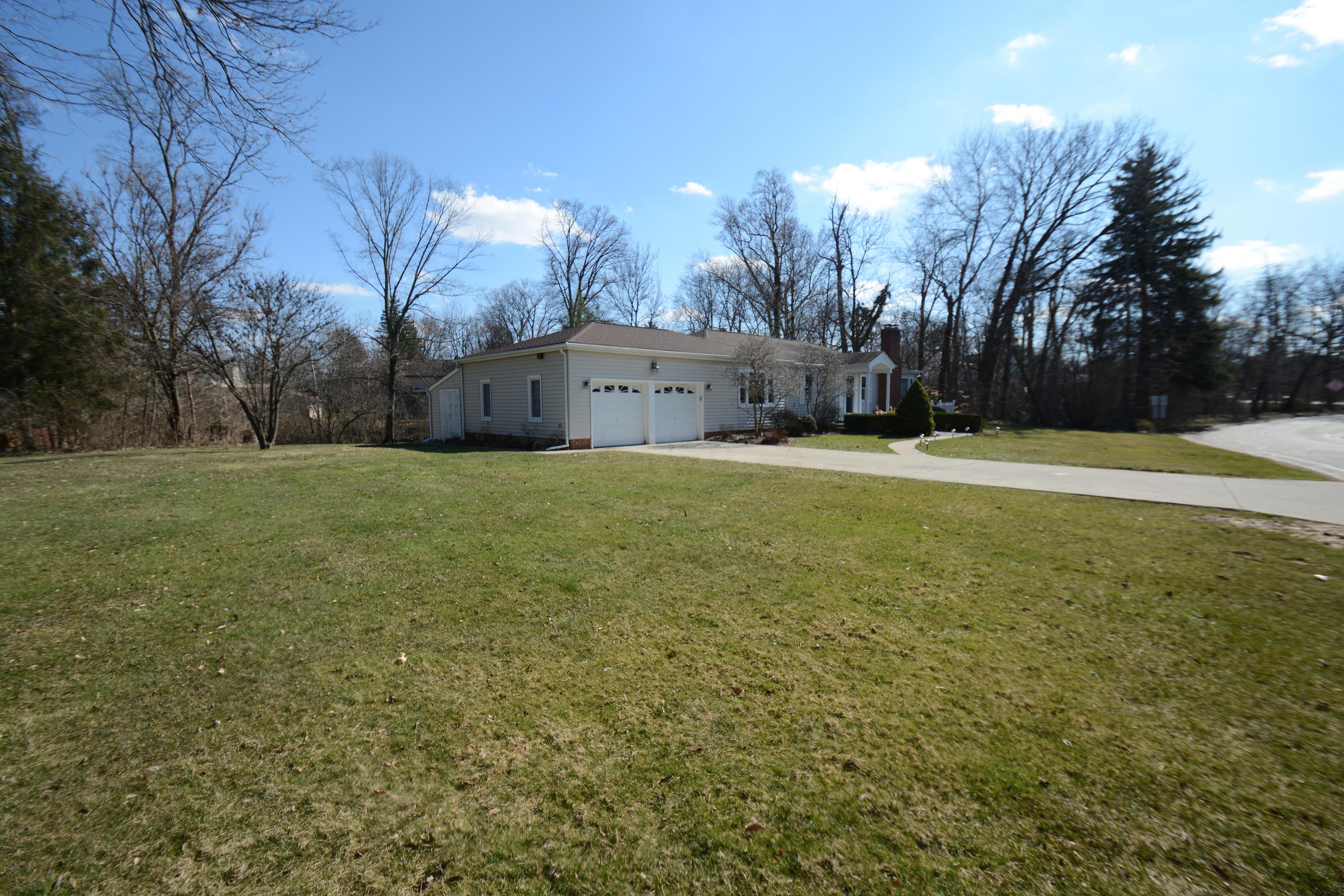 2517 Minerva Lake Road Columbus, OH 43231 - Photo 25 of 29