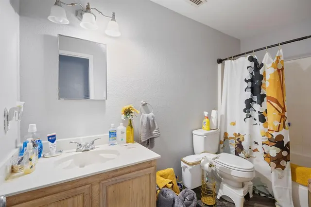 $425,000 | 3604 Trickling Creek Lane, McKinney, TX 75071