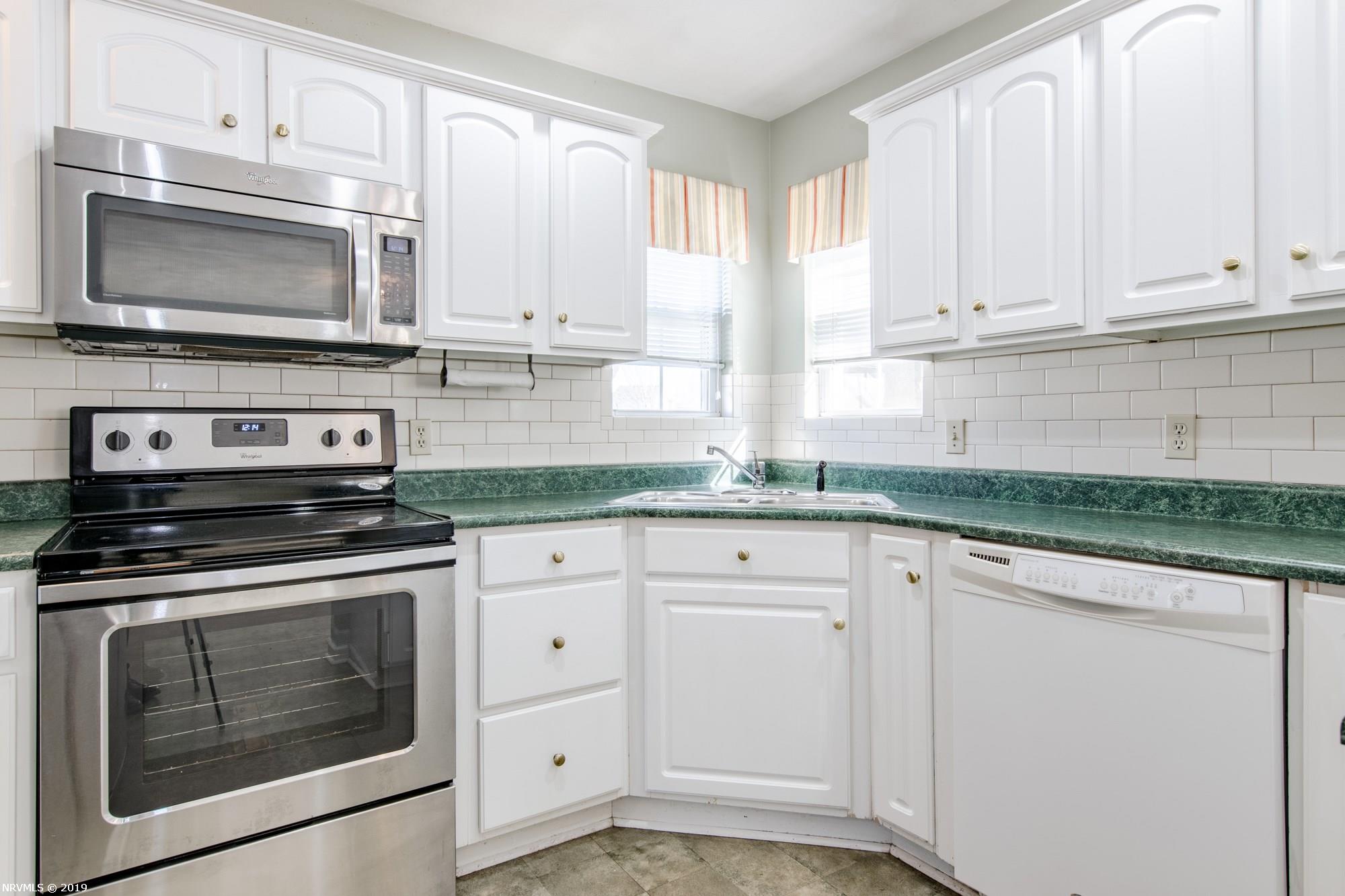 503 Meadow Ridge Radford, VA 24141 - Photo 23 of 52 Gallery Image 23