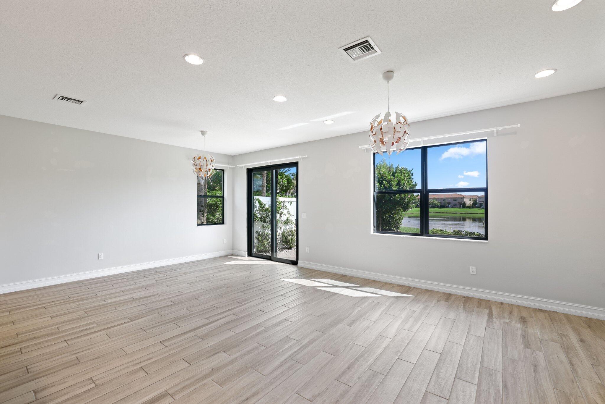 9467 Kinley Place Boca Raton, FL 33428 - Photo 17 of 60 9467 Kinley Place - 19.jpg-SMALL